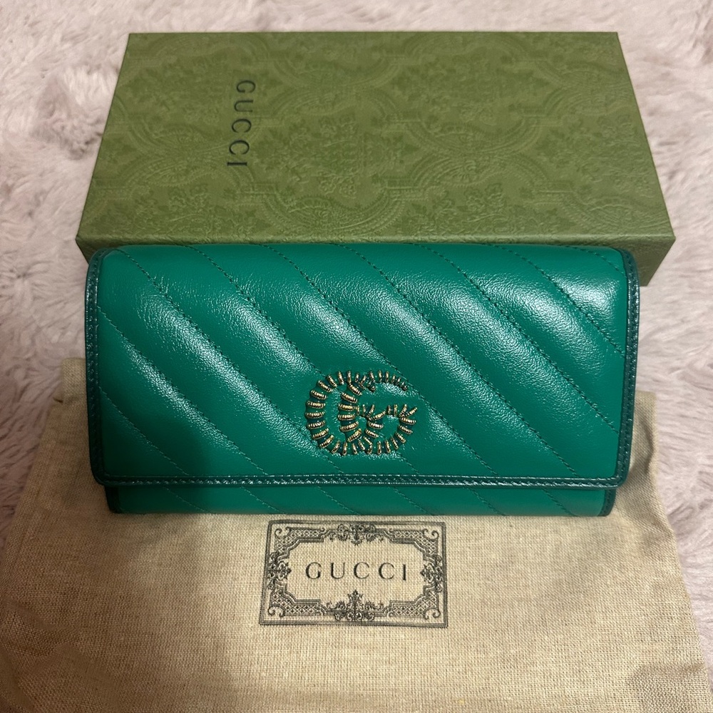 Brand new authentic Gucci gg long quilted leather wallet